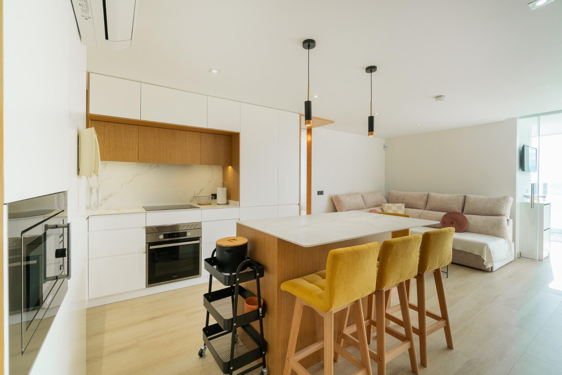 Herverkoop - Appartement -
Guardamar del Segura - Puerto Deportivo