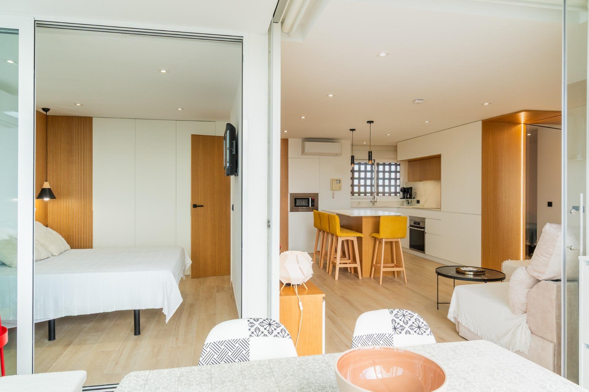 Herverkoop - Appartement -
Guardamar del Segura - Puerto Deportivo