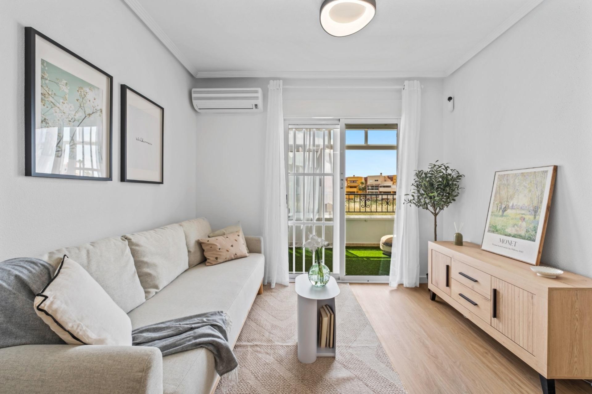Herverkoop - Appartement -
Orihuela Costa - Playa Flamenca