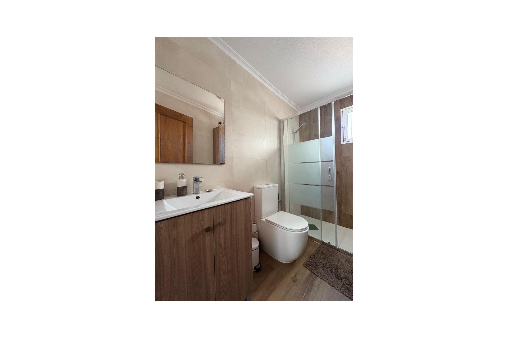 Herverkoop - Appartement -
Torrevieja - Acequion
