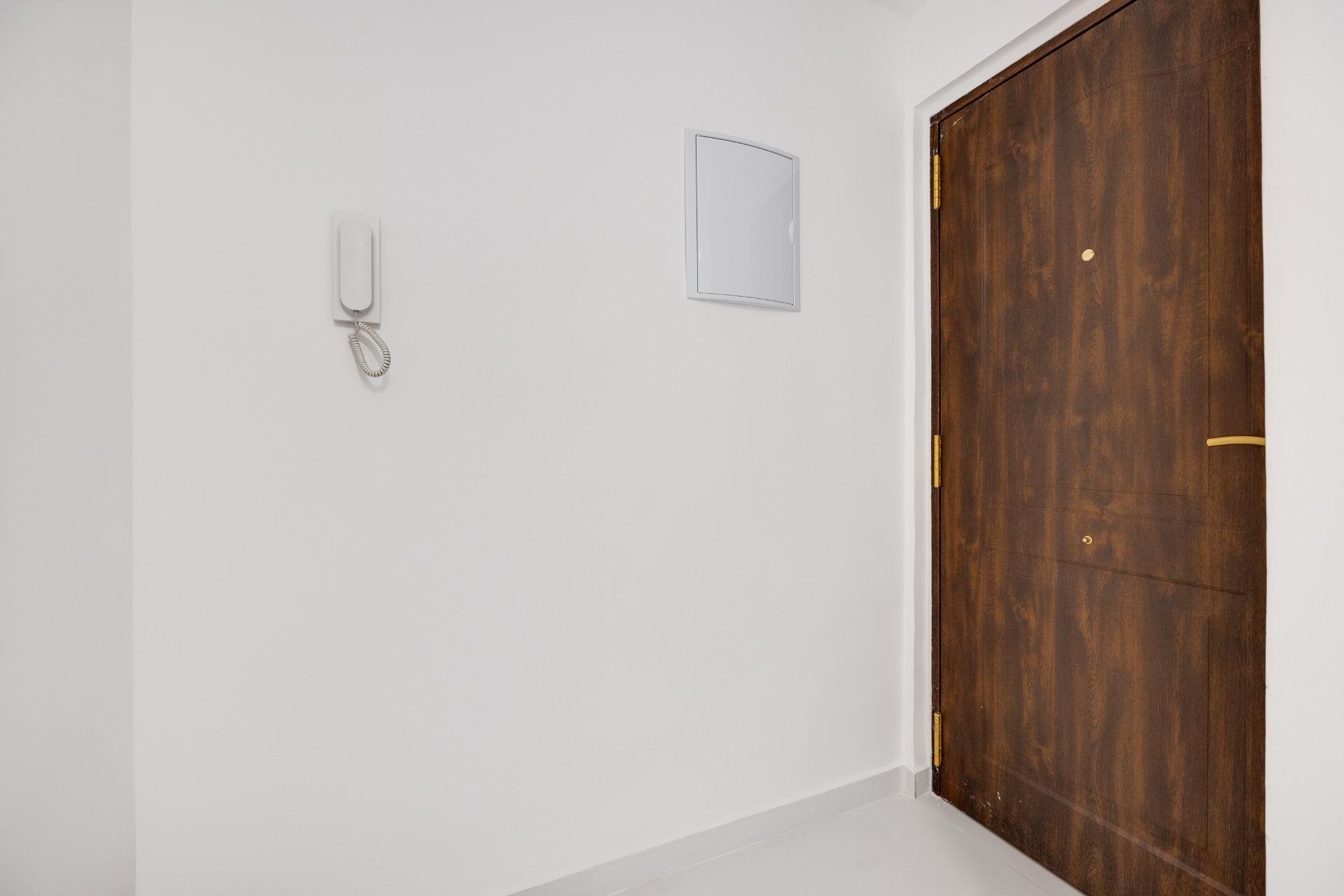 Herverkoop - Appartement -
Torrevieja - Acequion