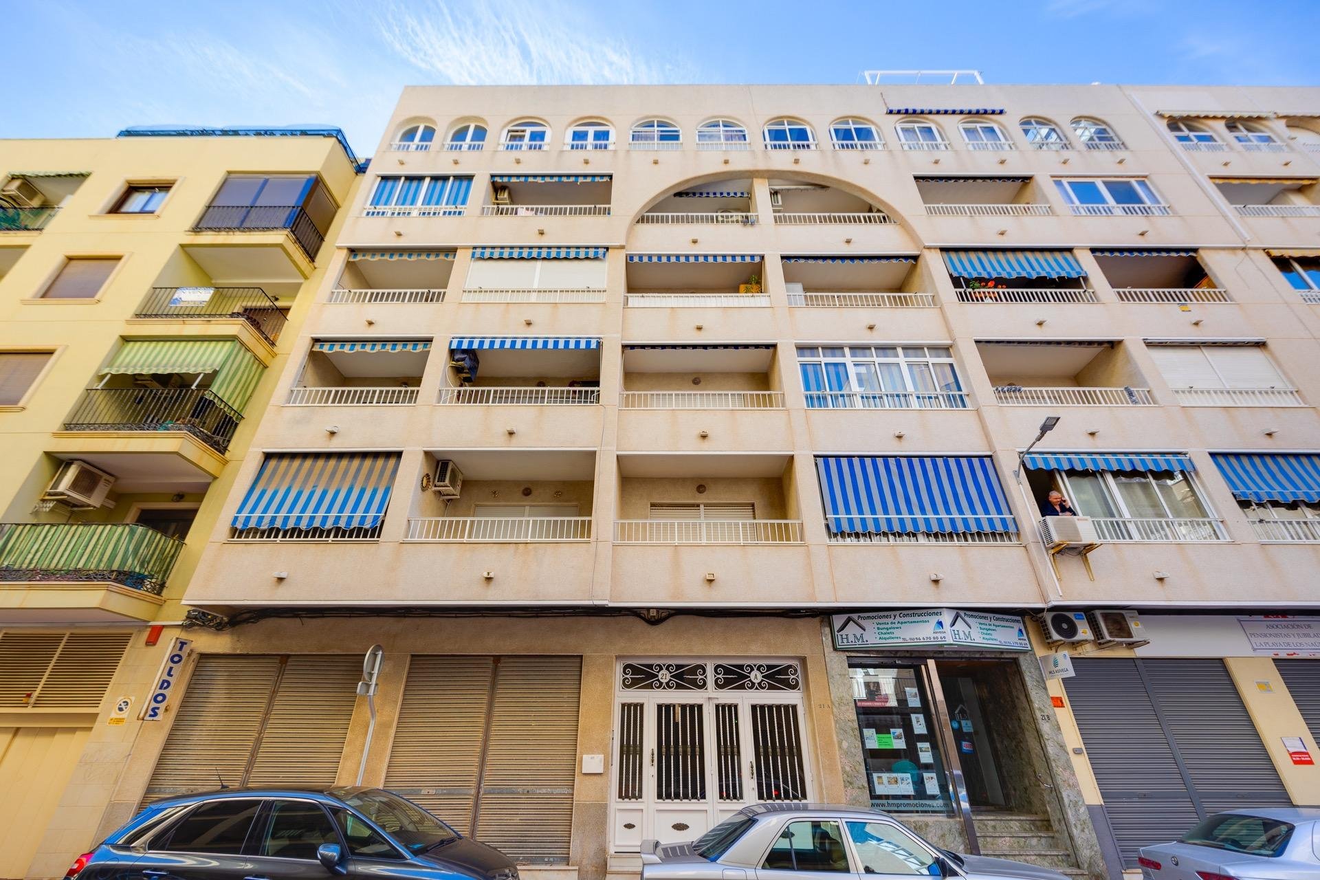 Herverkoop - Appartement -
Torrevieja - Acequion