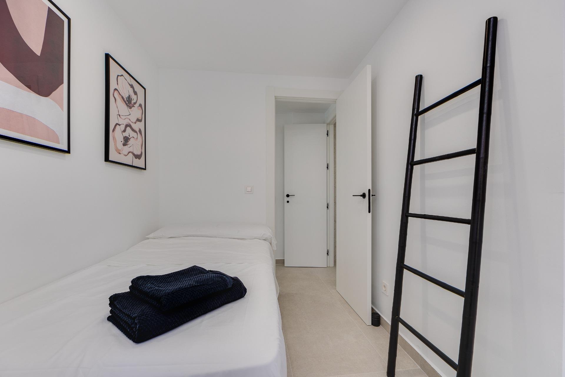 Herverkoop - Appartement -
Torrevieja - Acequion