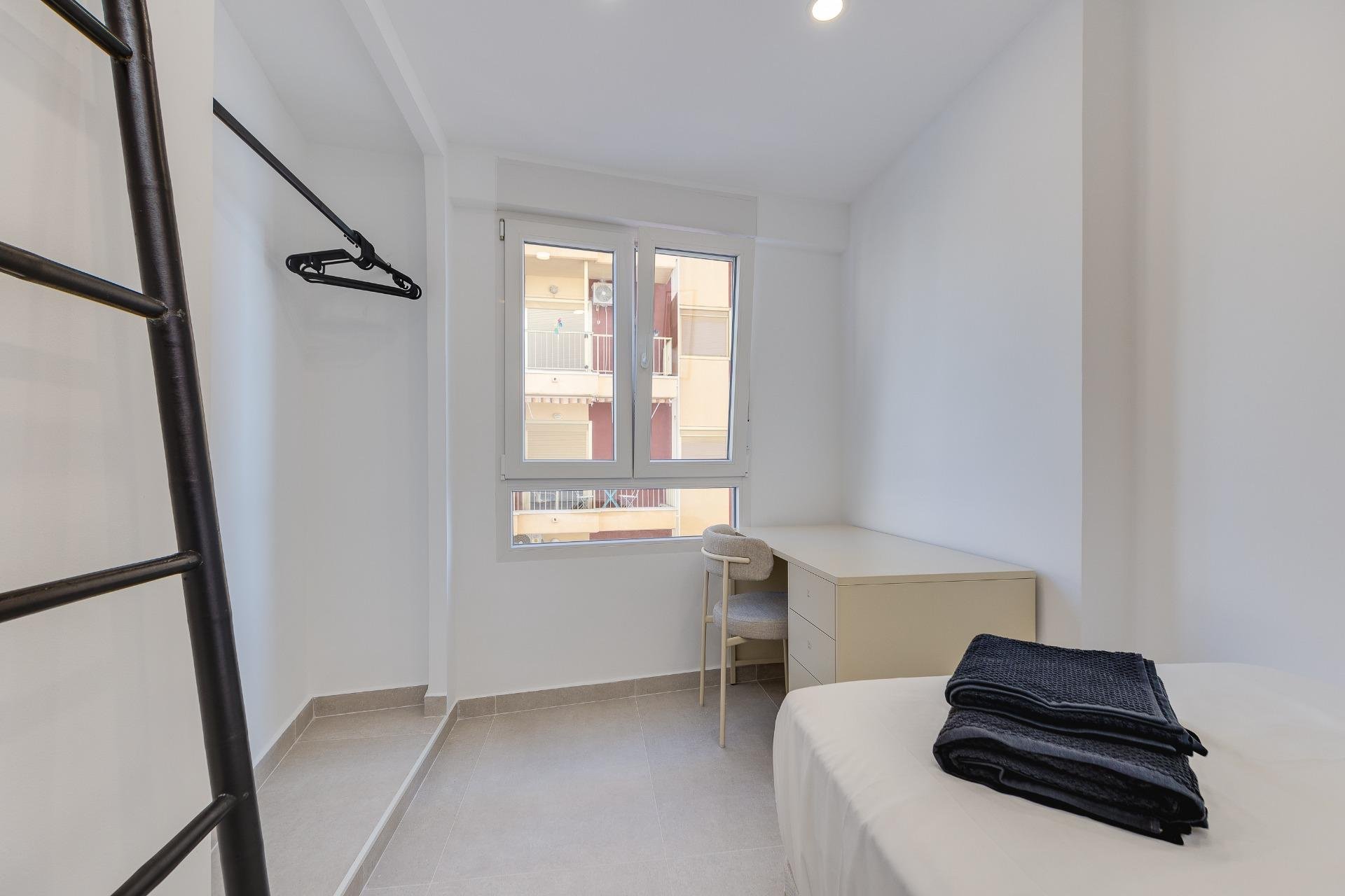 Herverkoop - Appartement -
Torrevieja - Acequion