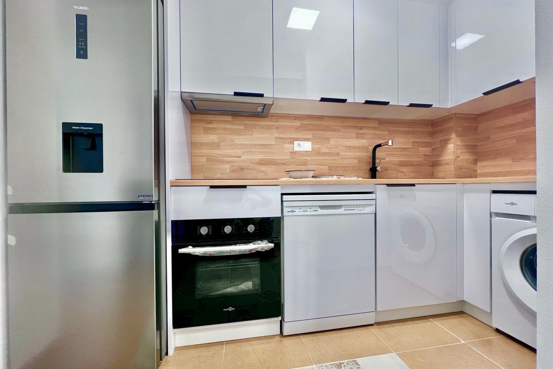 Herverkoop - Appartement -
Torrevieja - Acequion
