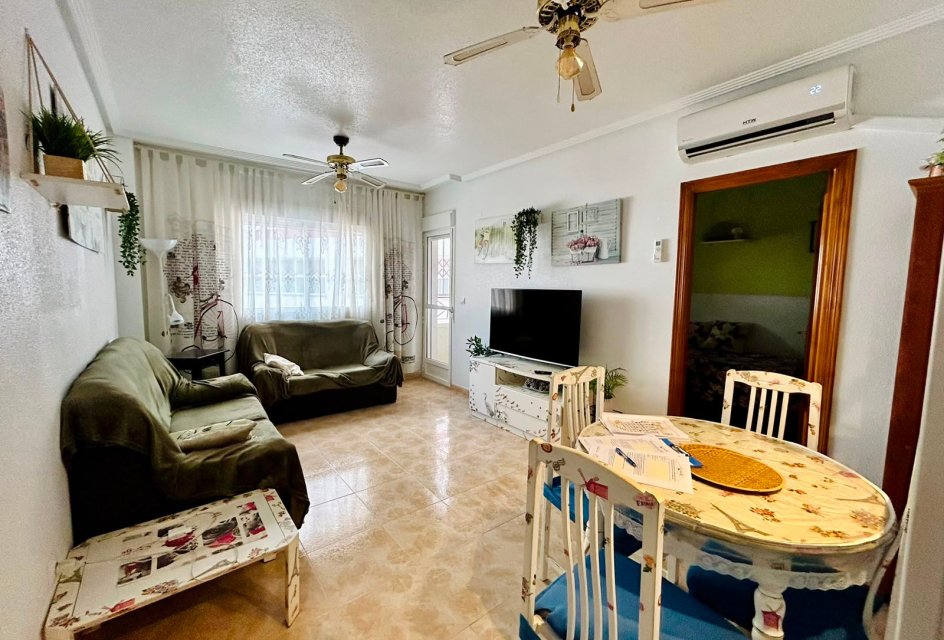 Herverkoop - Appartement -
Torrevieja Centro - Torrevieja