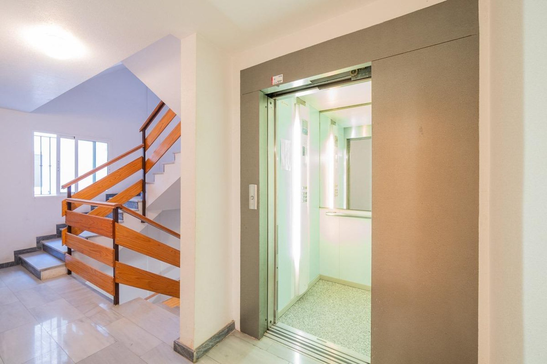 Herverkoop - Appartement -
Torrevieja - Centro