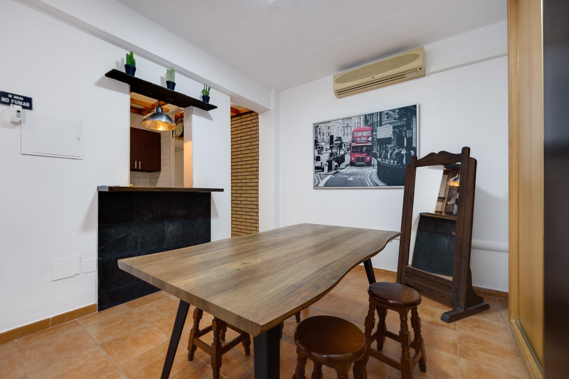 Herverkoop - Appartement -
Torrevieja - Centro