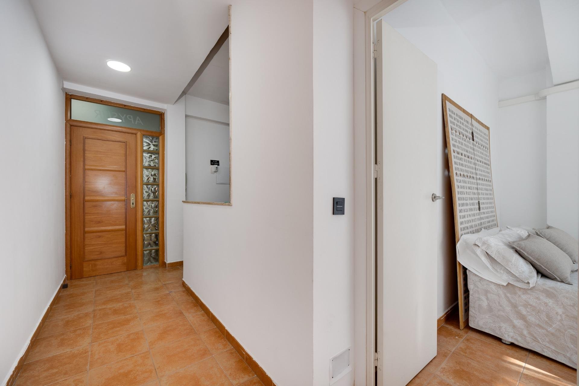 Herverkoop - Appartement -
Torrevieja - Centro