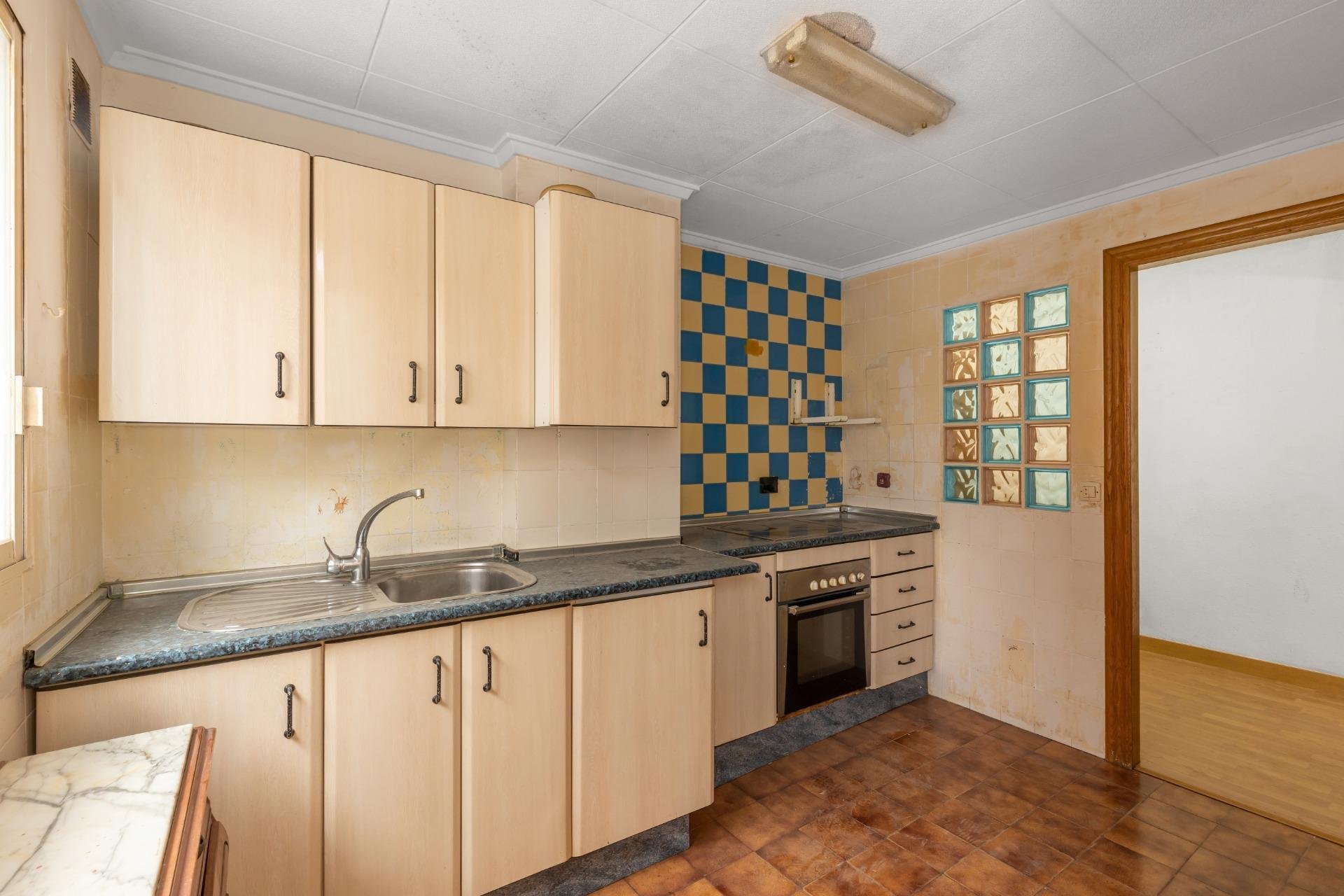 Herverkoop - Appartement -
Torrevieja - Estacion de autobuses