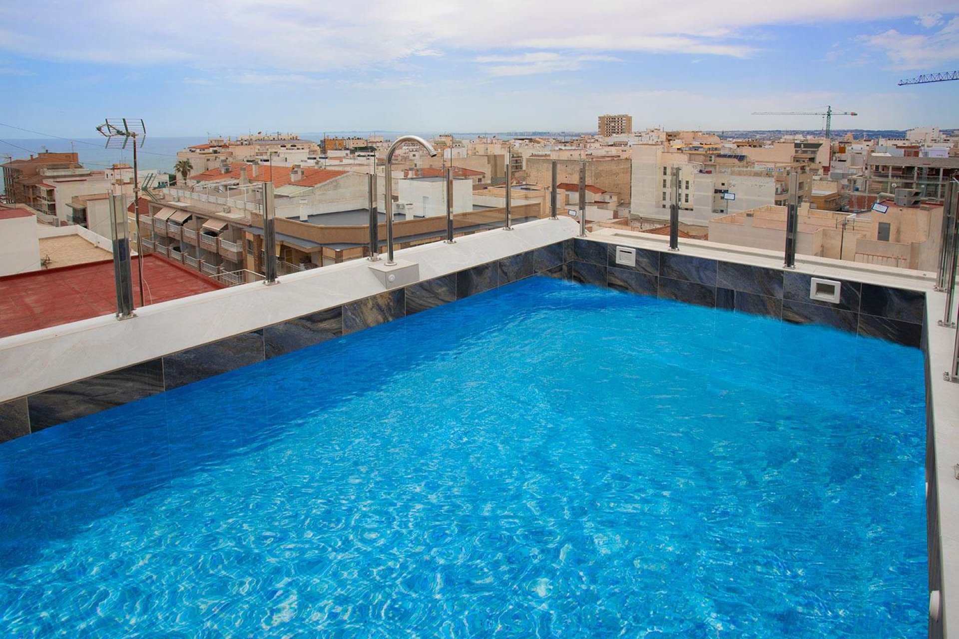 Herverkoop - Appartement -
Torrevieja - Paseo maritimo