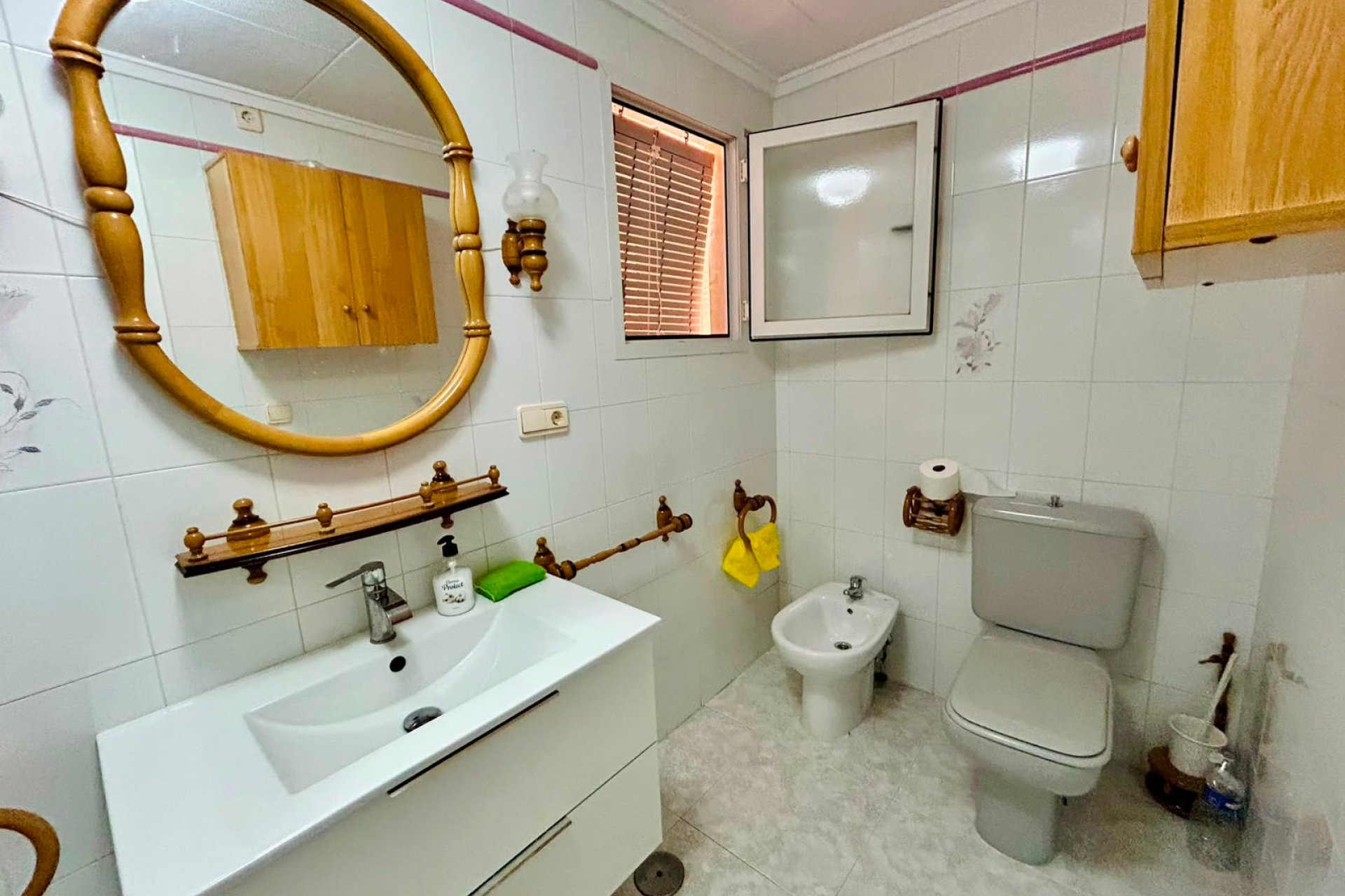 Herverkoop - Appartement -
Torrevieja - Playa de los Locos