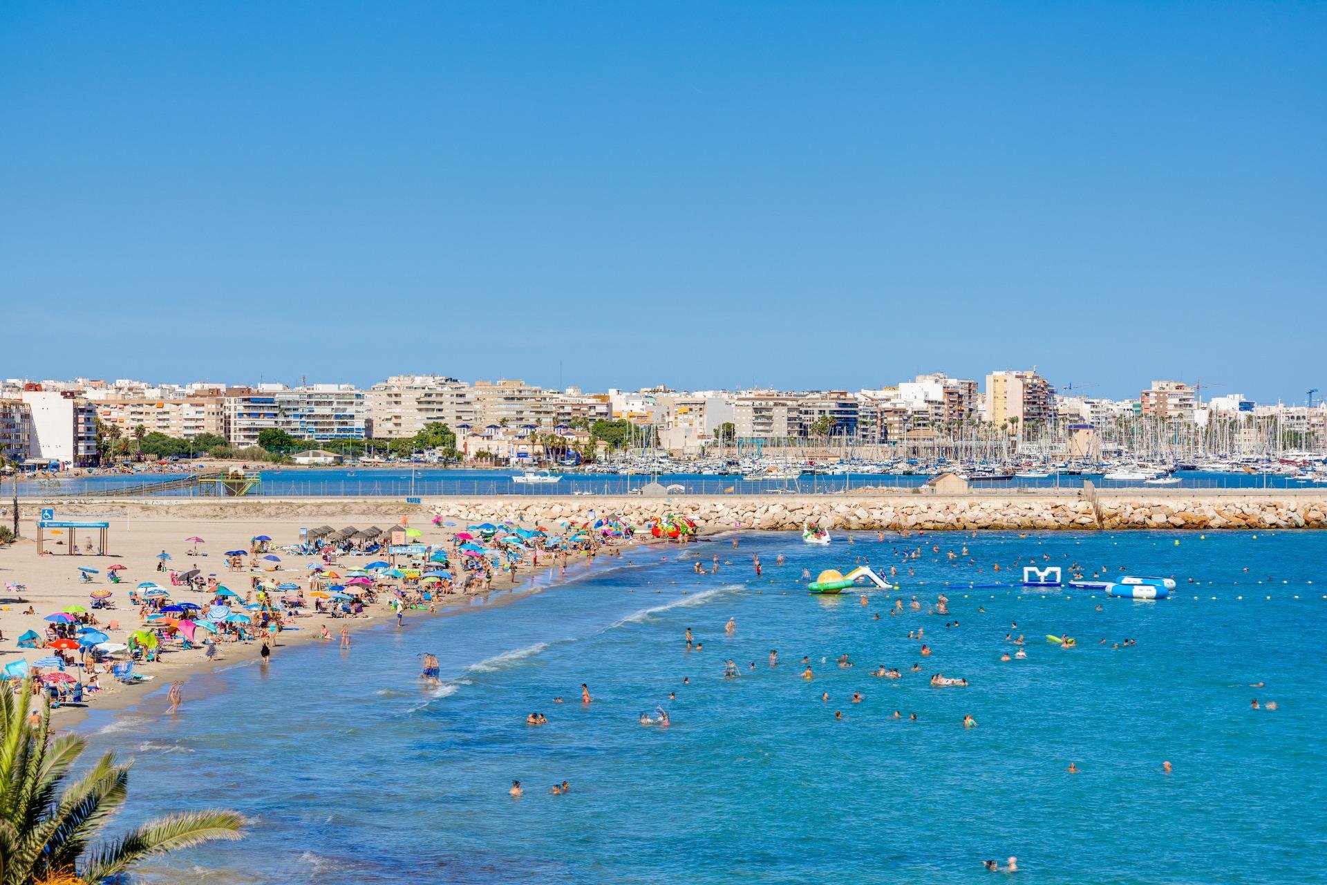 Herverkoop - Appartement -
Torrevieja - Playa de los Naufragos