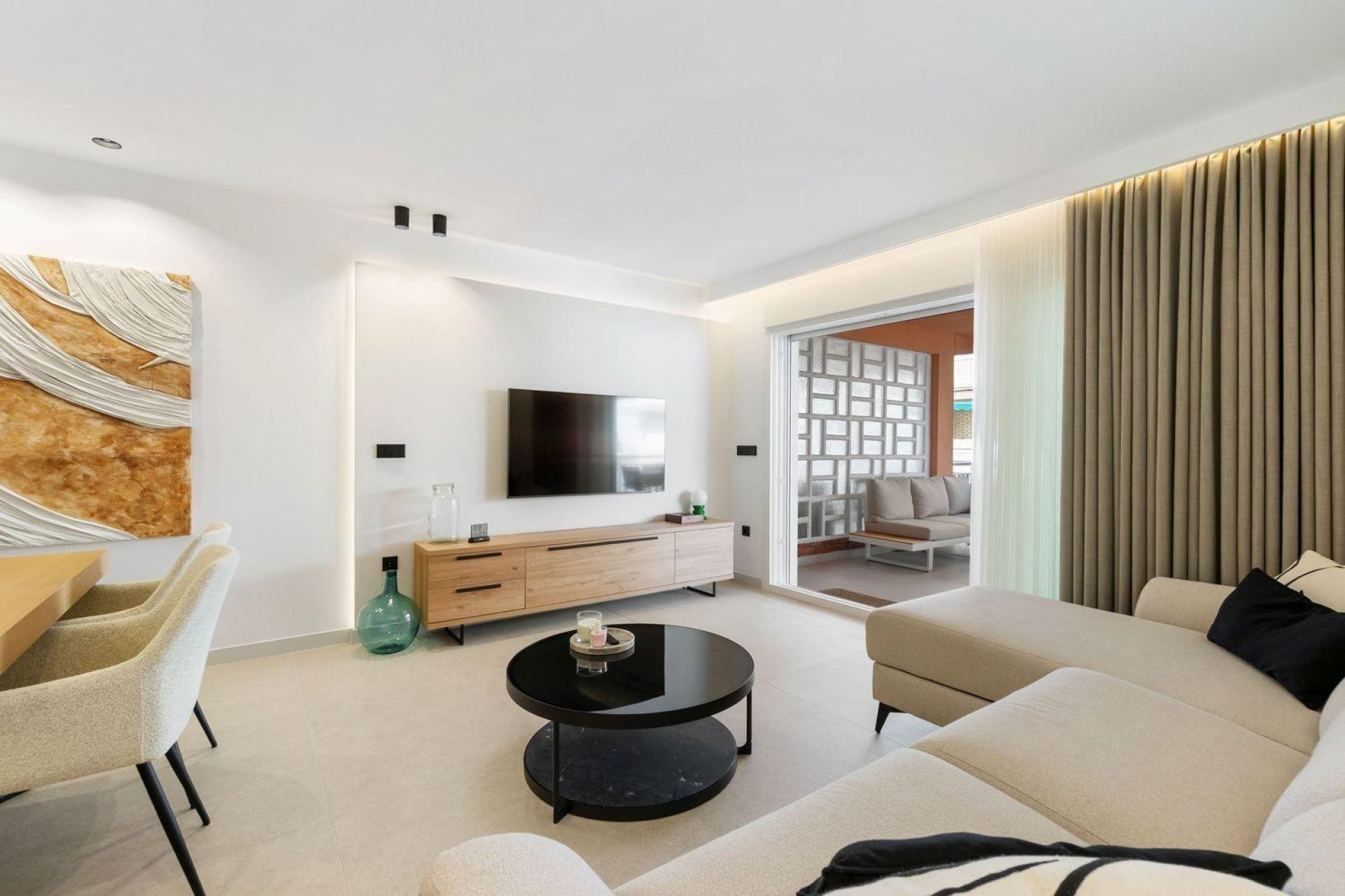 Herverkoop - Appartement -
Torrevieja - Playa de los Naufragos