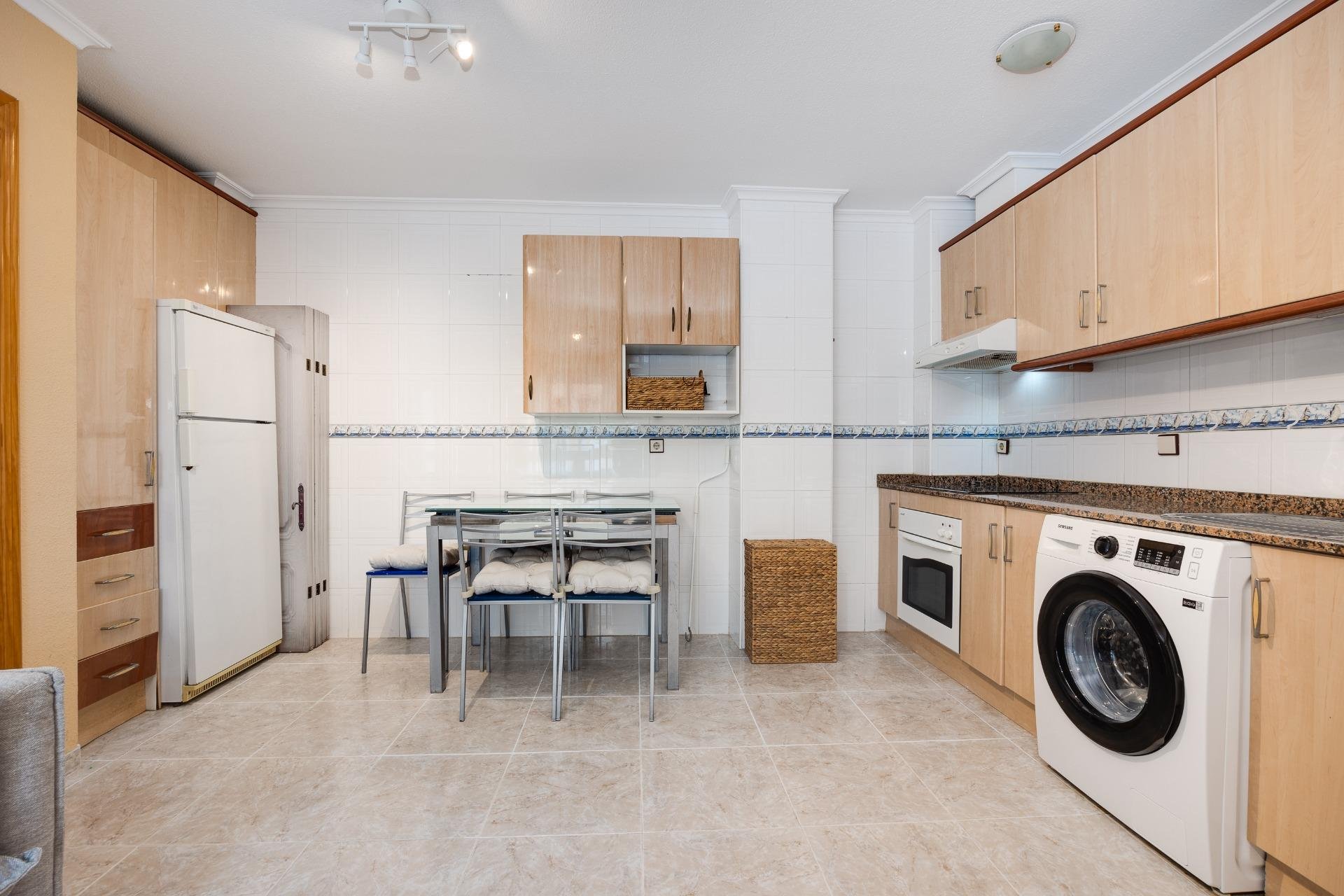 Herverkoop - Appartement -
Torrevieja - Playa de los Naufragos