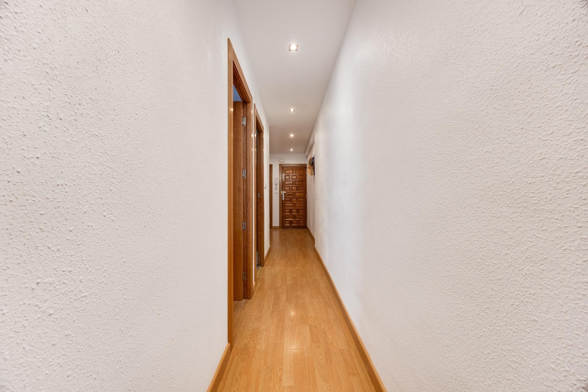 Herverkoop - Appartement -
Torrevieja - Playa de los Naufragos