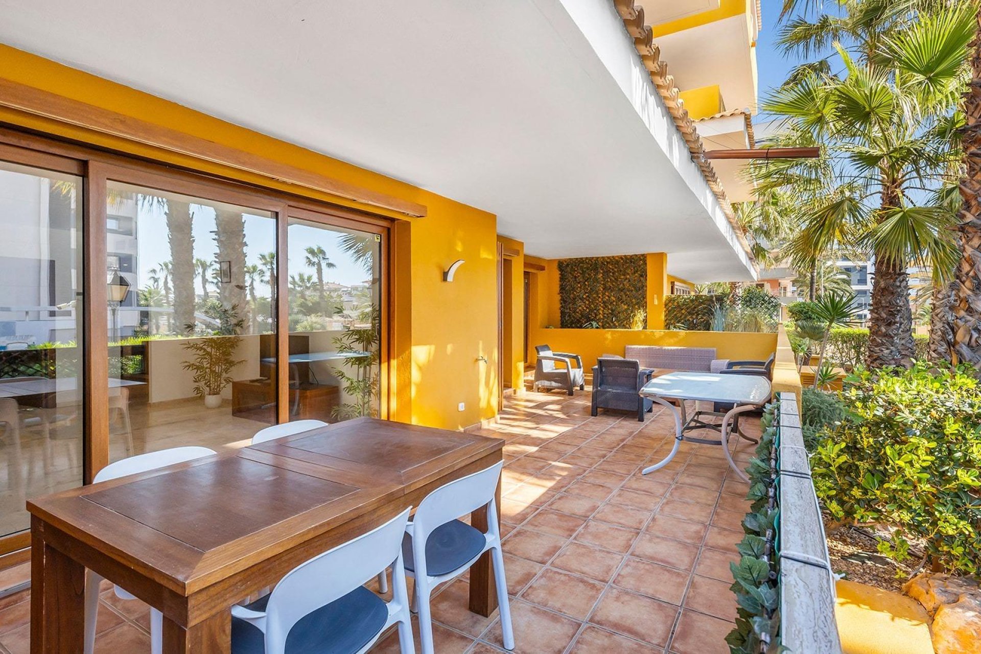 Herverkoop - Appartement -
Torrevieja - Punta prima