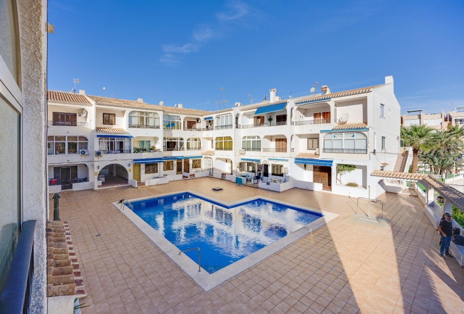 Herverkoop - Appartement -
Torrevieja - Sector 25