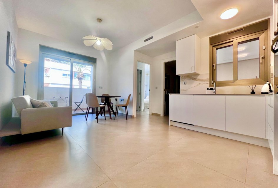 Herverkoop - Appartement -
Torrevieja - torrevieja