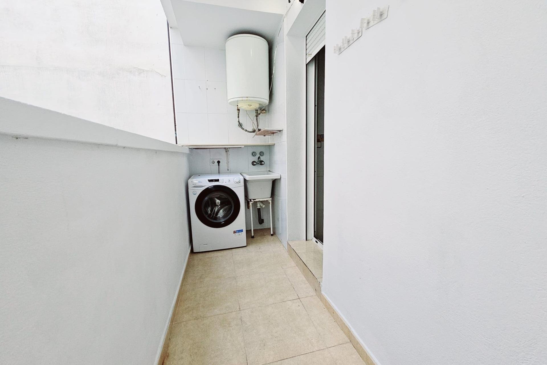 Herverkoop - Appartement -
Torrevieja - torrevieja
