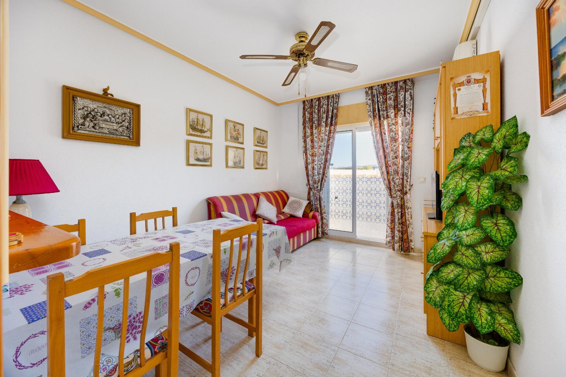 Herverkoop - Atico -
Torrevieja - Playa del Acequión
