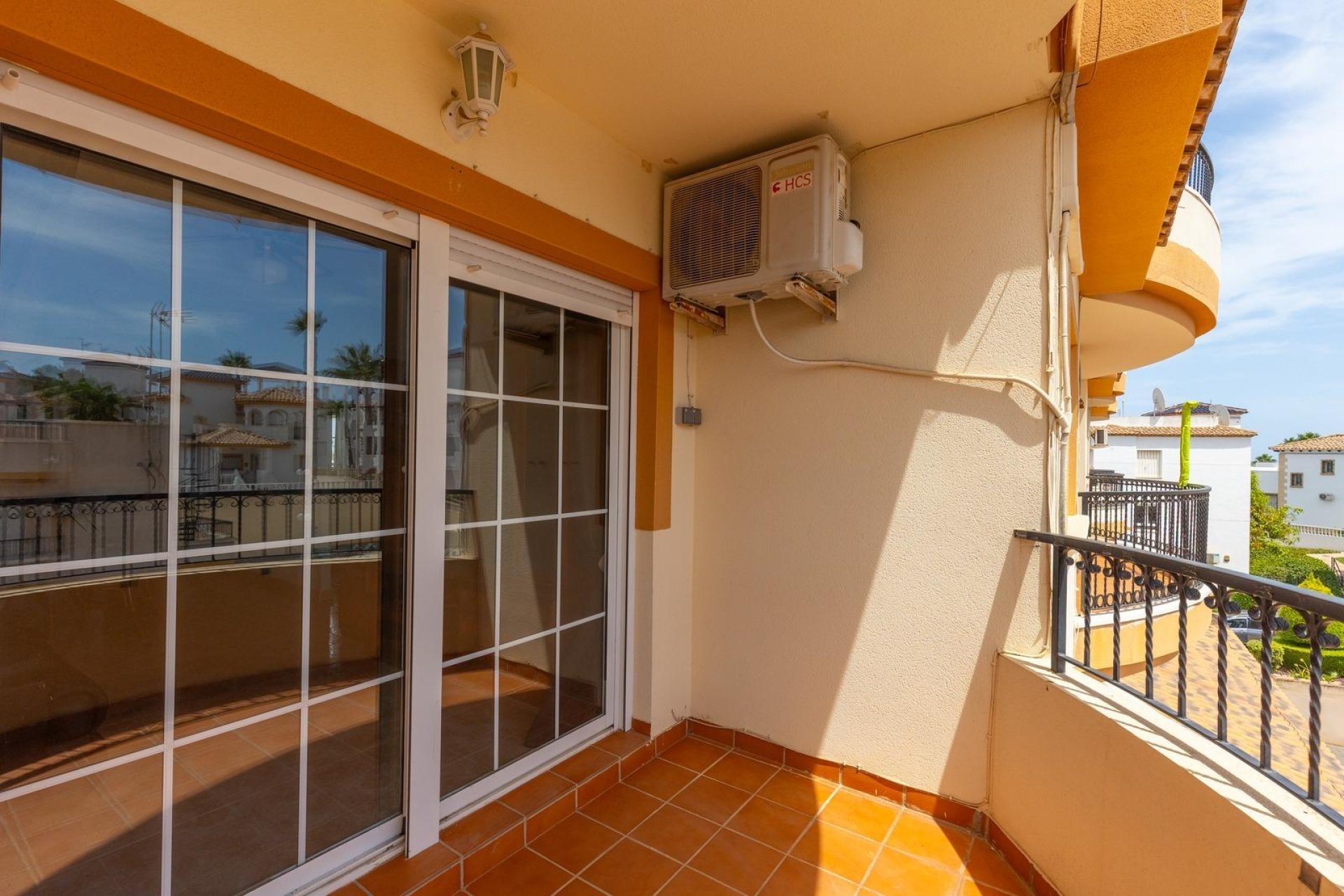Herverkoop - Buhardilla -
Orihuela Costa - Villamartín