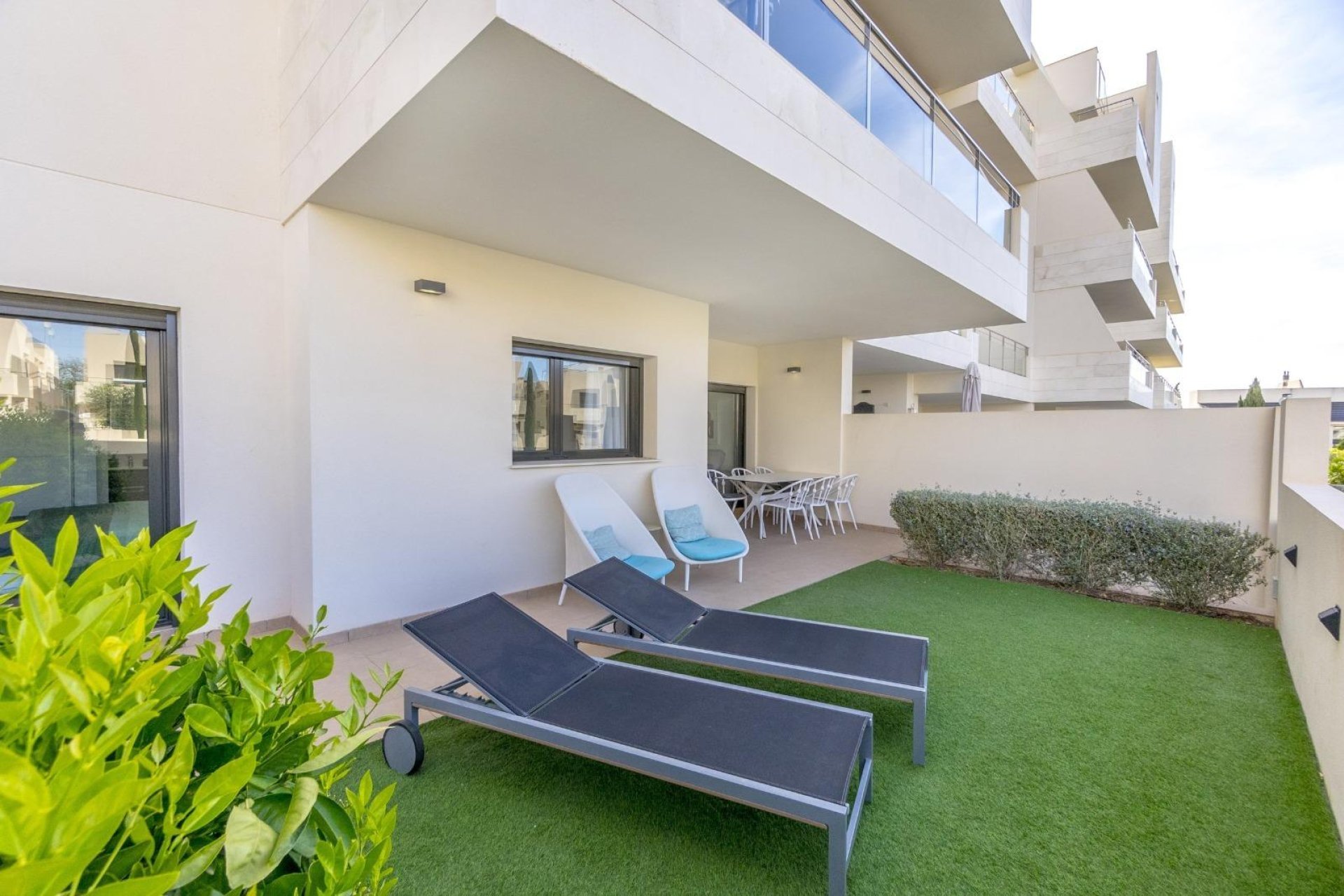 Herverkoop - Bungalow -
Orihuela Costa - Lomas de Cabo Roig-Los Dolses