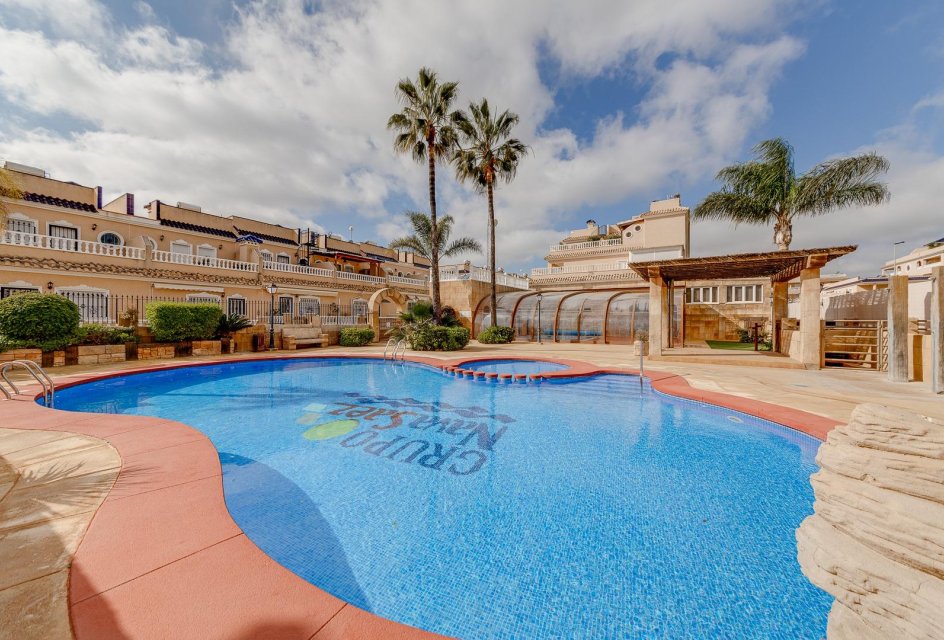 Herverkoop - Bungalow -
Orihuela Costa - Los Dolses