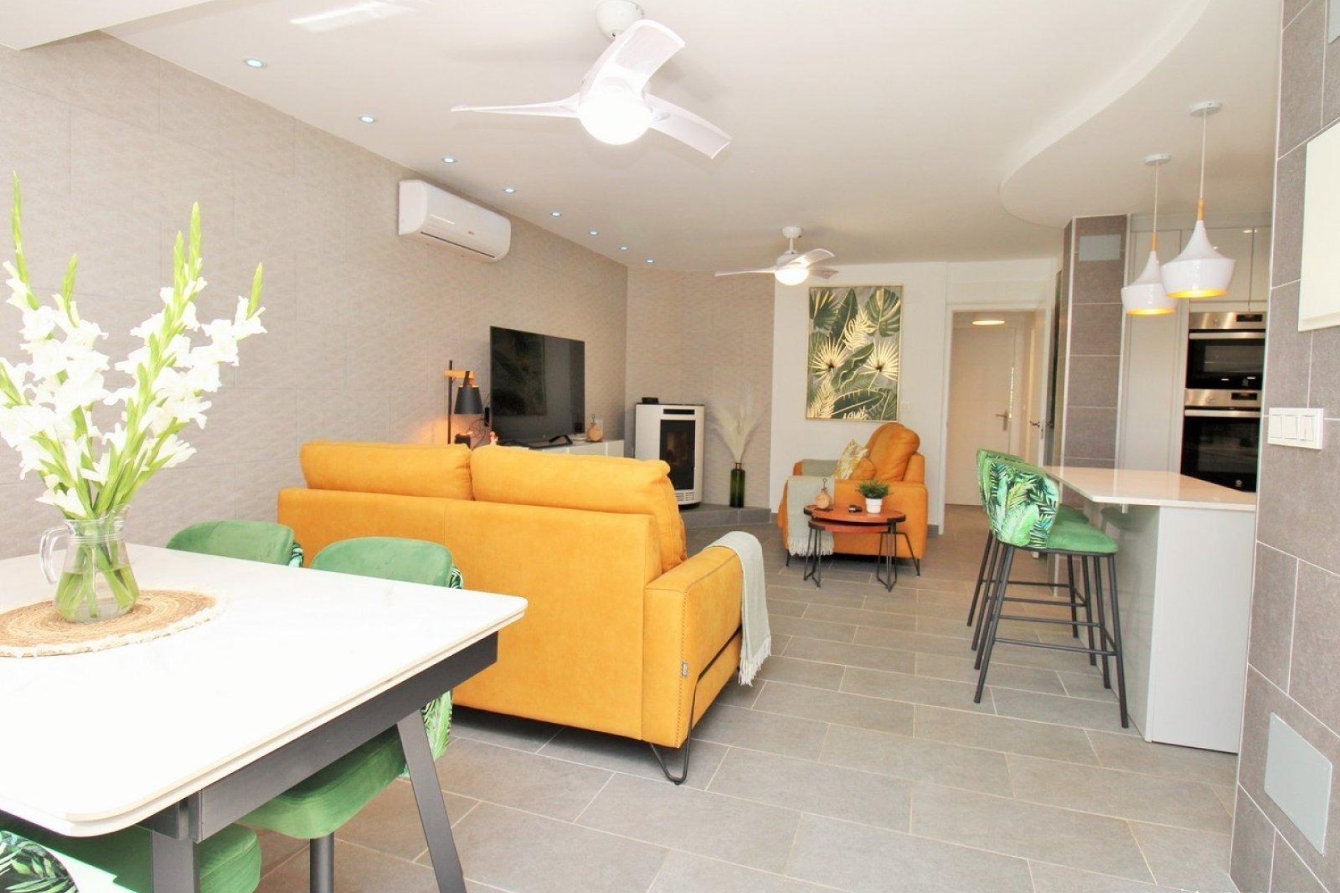Herverkoop - Bungalow -
Orihuela Costa - Los Dolses