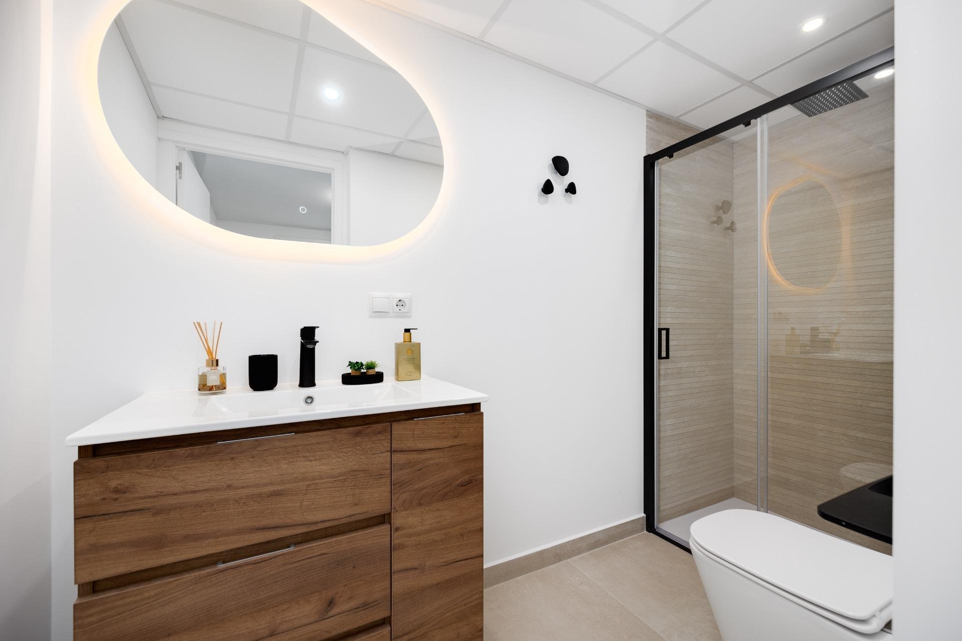 Herverkoop - Bungalow -
Torrevieja - Acequion