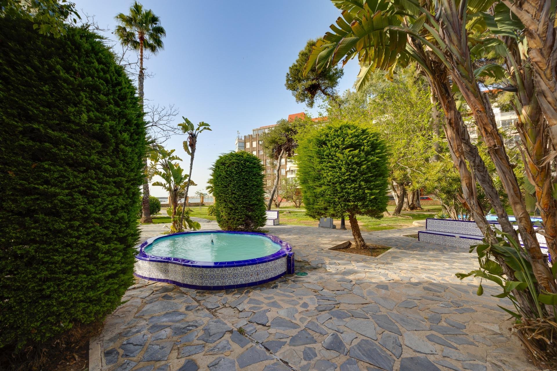 Herverkoop - Bungalow -
Torrevieja - Acequion