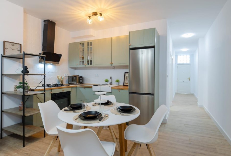 Herverkoop - Bungalow -
Torrevieja - Centro - Muelle Pesquero