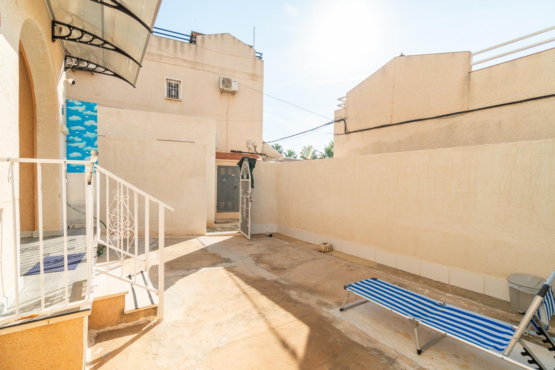 Herverkoop - Bungalow -
Torrevieja - Los balcones