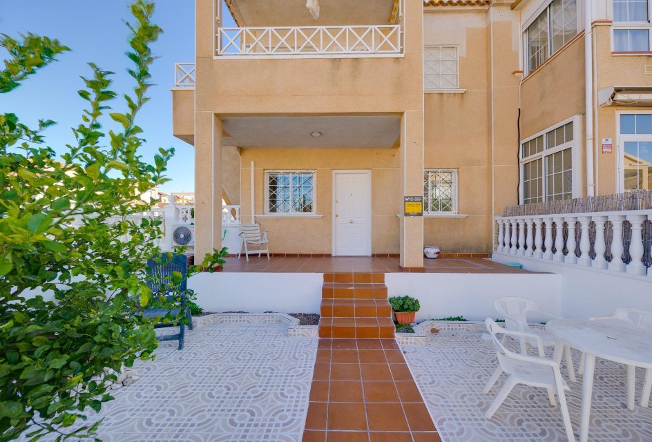 Herverkoop - Bungalow -
Torrevieja - Parque Acuático - Sector 25