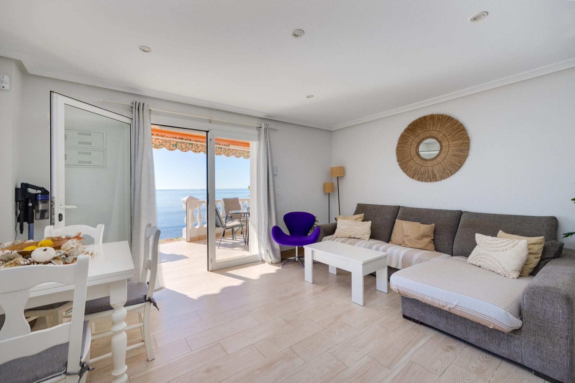 Herverkoop - Bungalow -
Torrevieja - Playa de los Naufragos