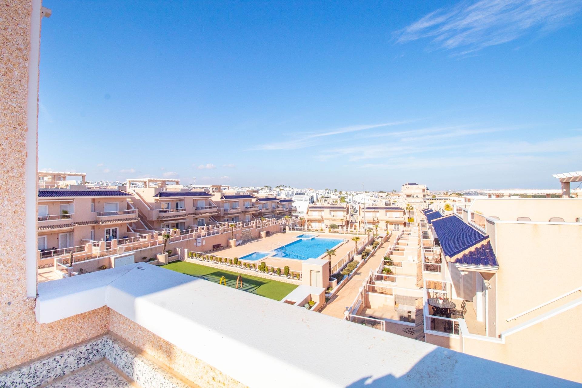 Herverkoop - Bungalow -
Torrevieja - Punta Prima