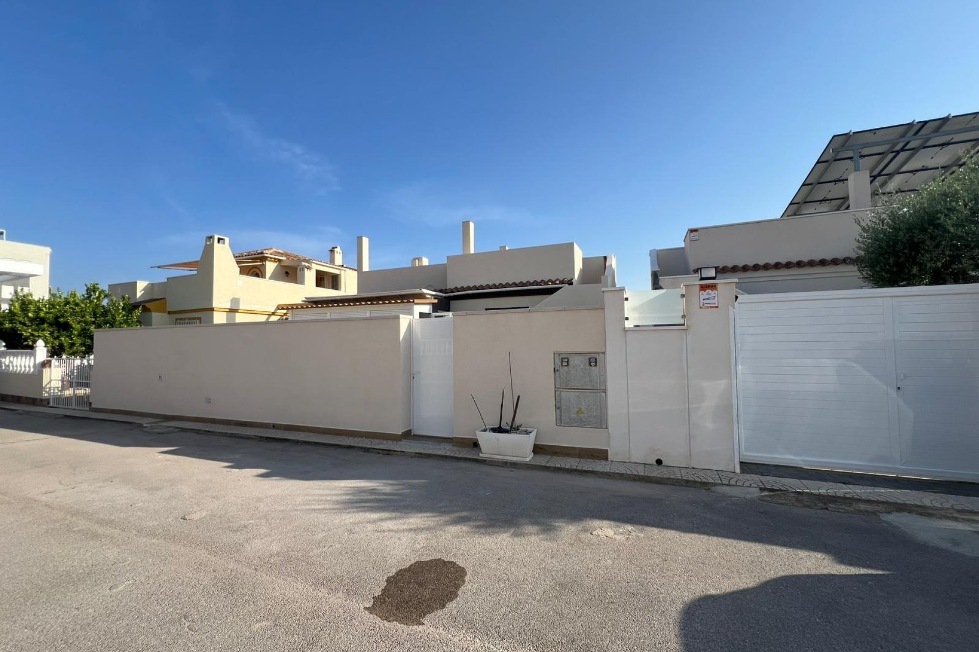 Herverkoop - Bungalow -
Torrevieja - Sector 25