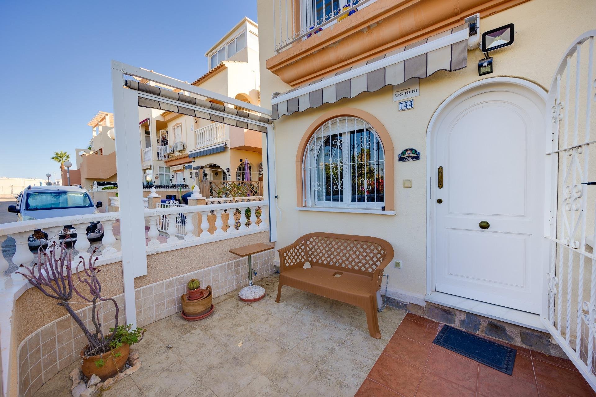 Herverkoop - duplex -
Orihuela Costa - La Florida