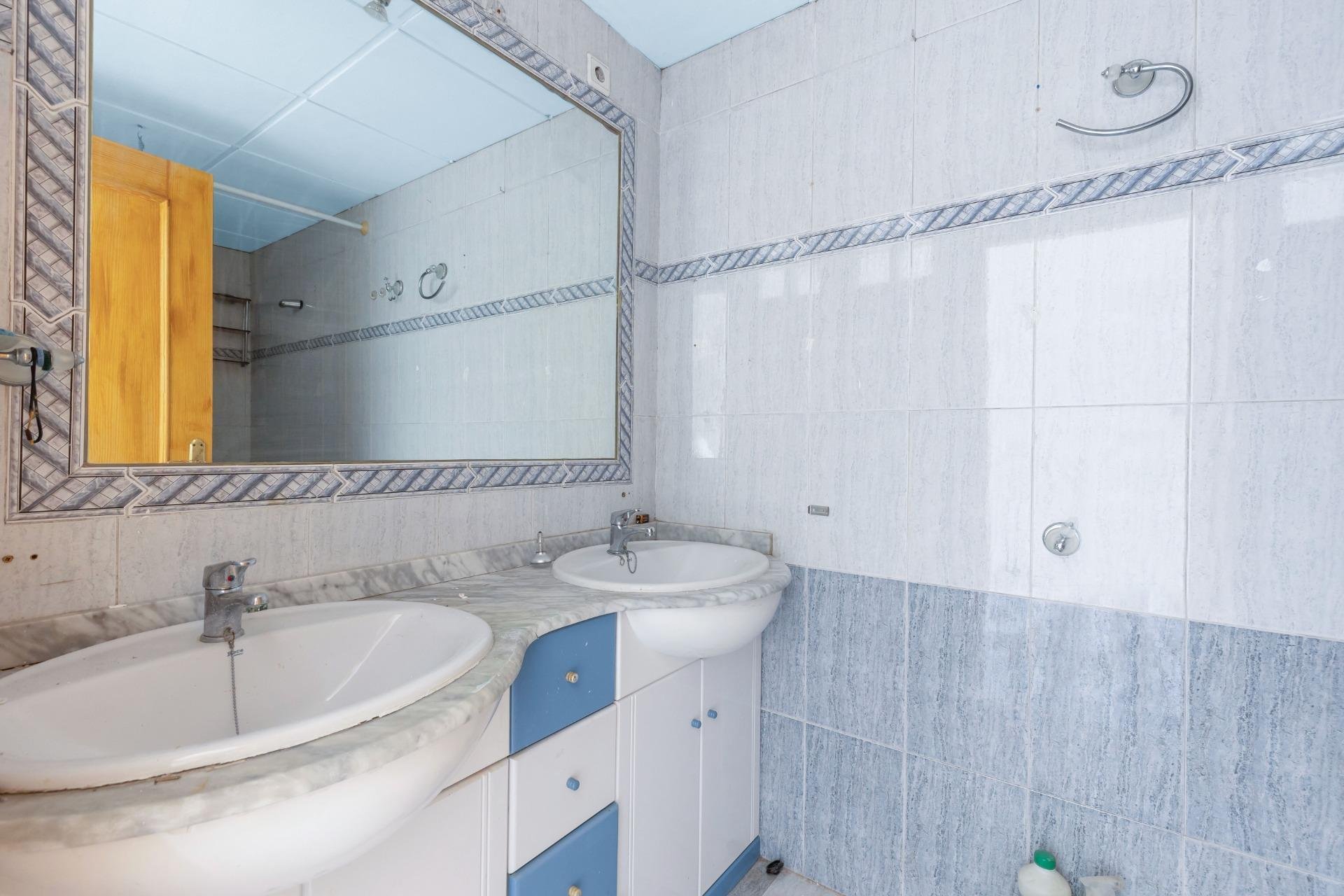 Herverkoop - duplex -
Orihuela Costa - Playa Flamenca