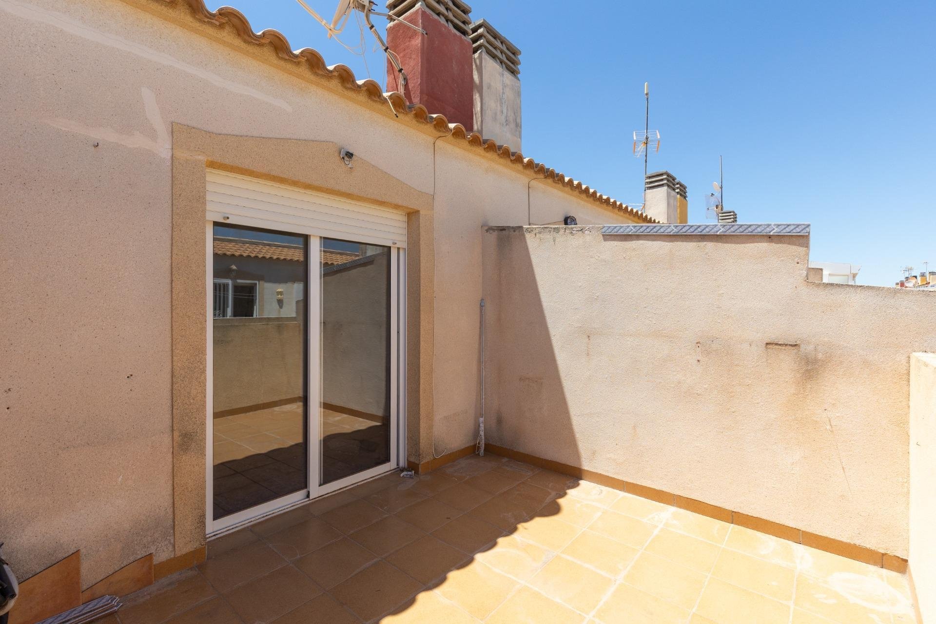 Herverkoop - duplex -
Orihuela Costa - Playa Flamenca