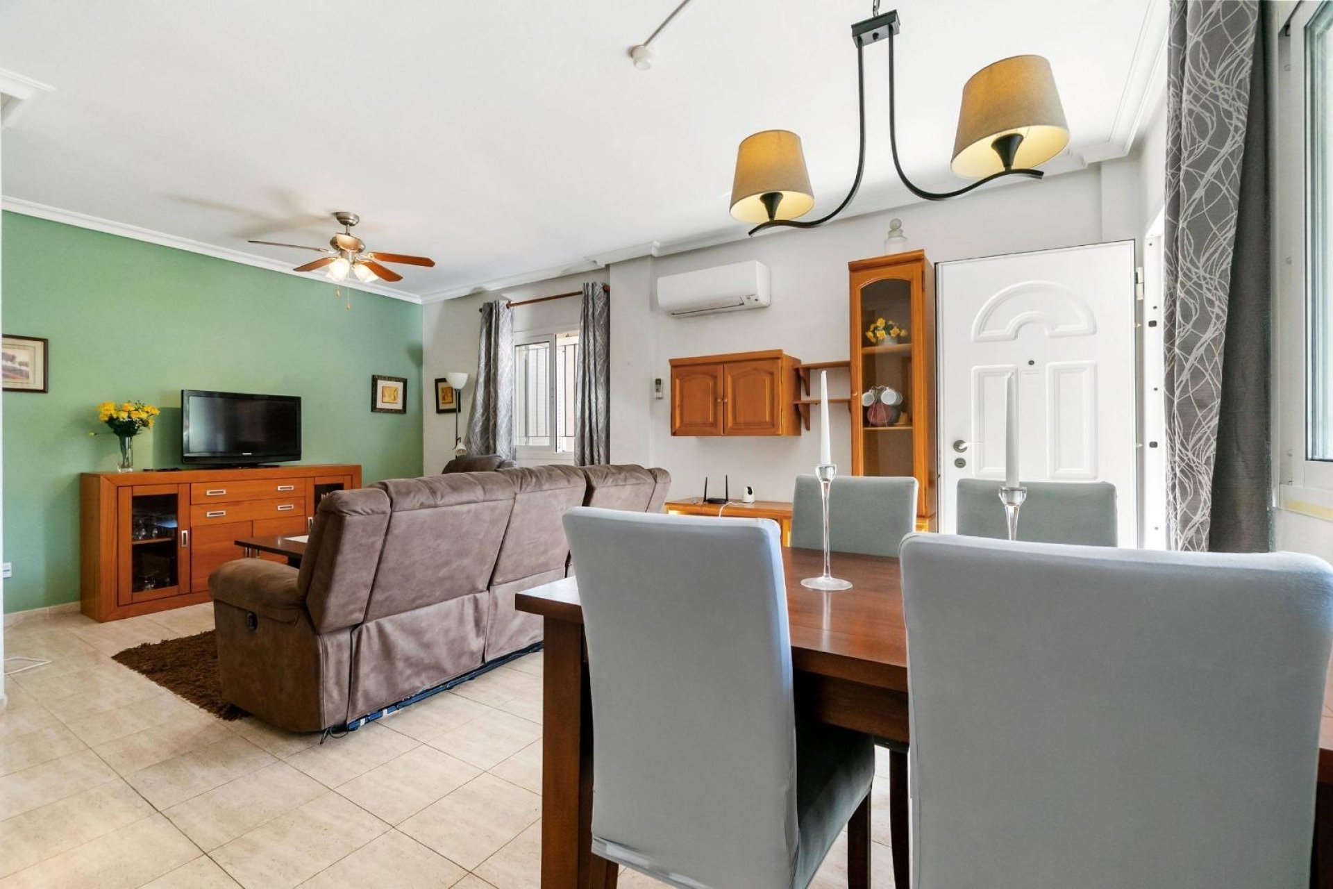 Herverkoop - duplex -
Orihuela Costa - Playa Flamenca