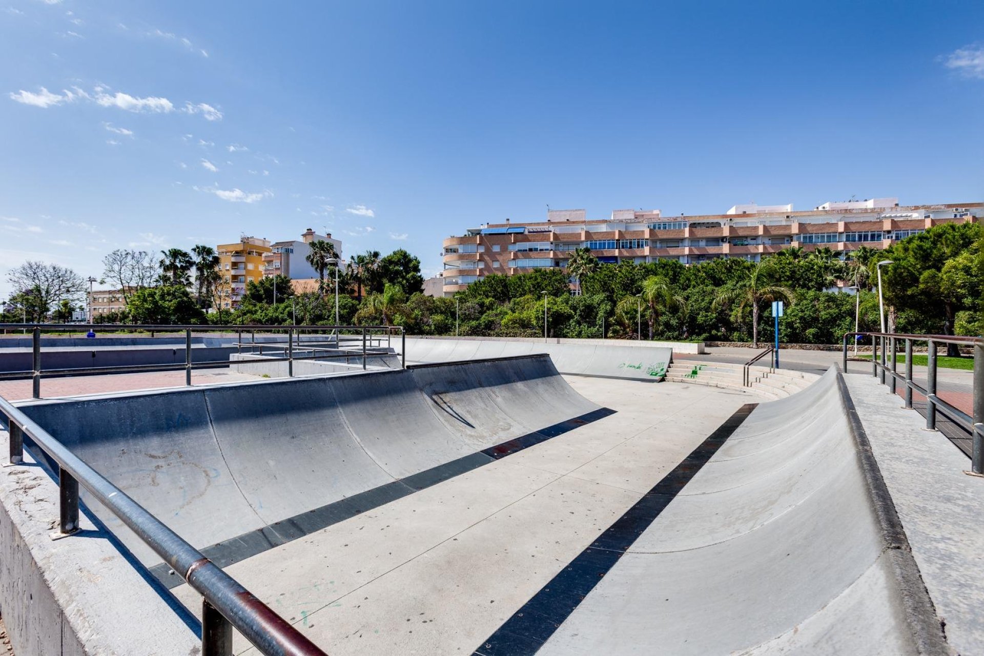 Herverkoop - duplex -
Torrevieja - Acequion
