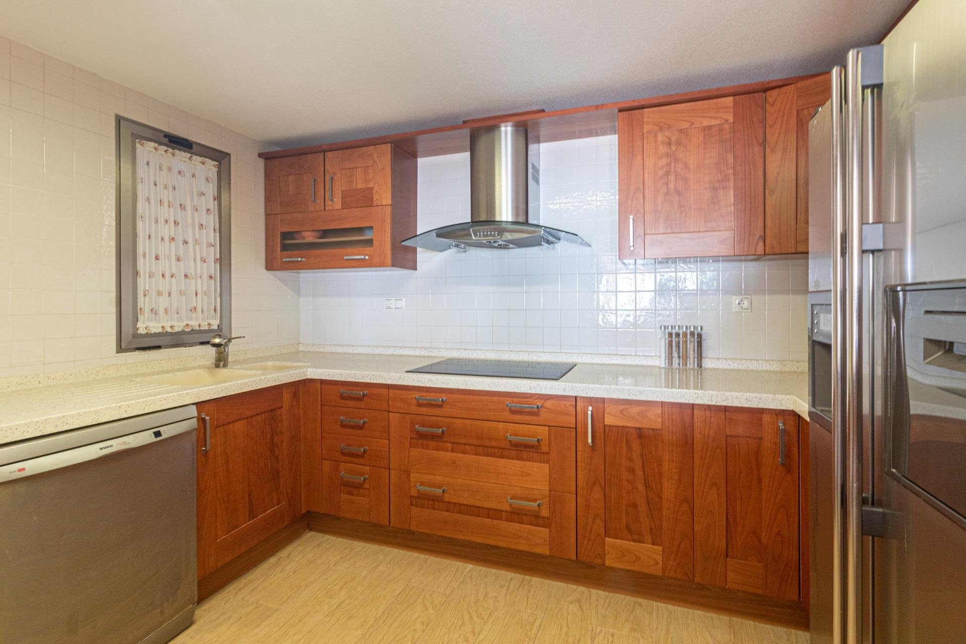 Herverkoop - Flat -
Torrevieja - Playa de los locos
