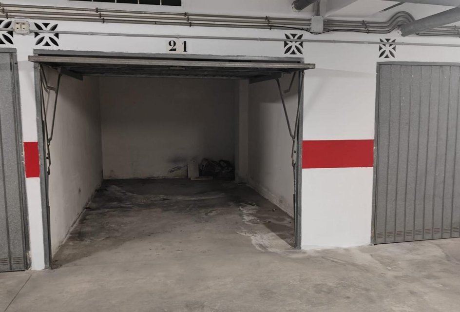 Herverkoop - Garage -
Torrevieja - Acequion