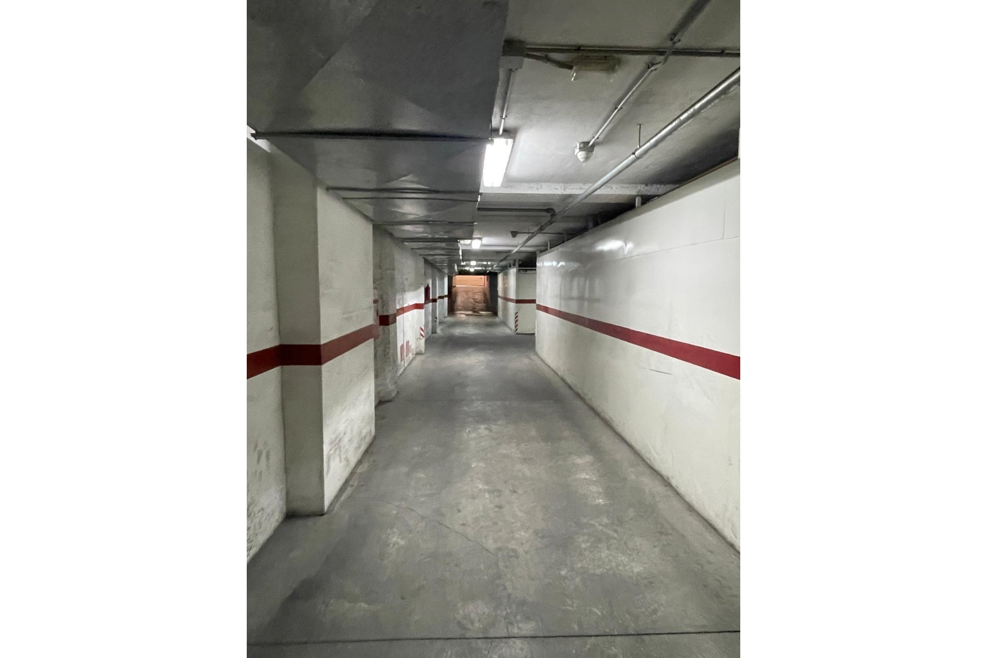 Herverkoop - Garage -
Torrevieja - Playa del Cura