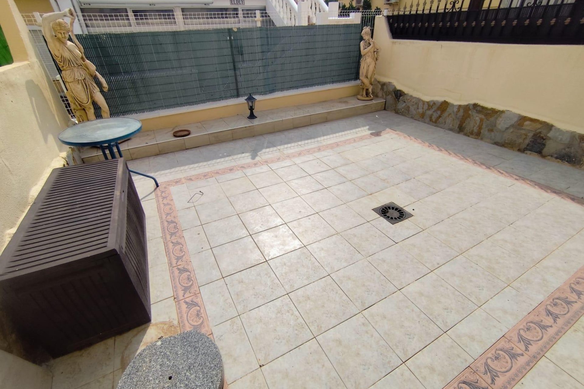 Herverkoop - Herenhuis -
Orihuela Costa - La Florida