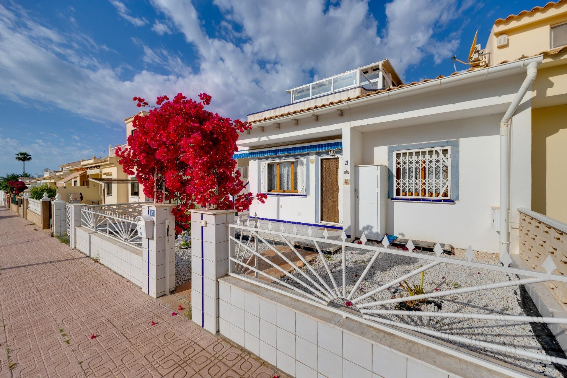 Herverkoop - Herenhuis -
Orihuela Costa - La Florida