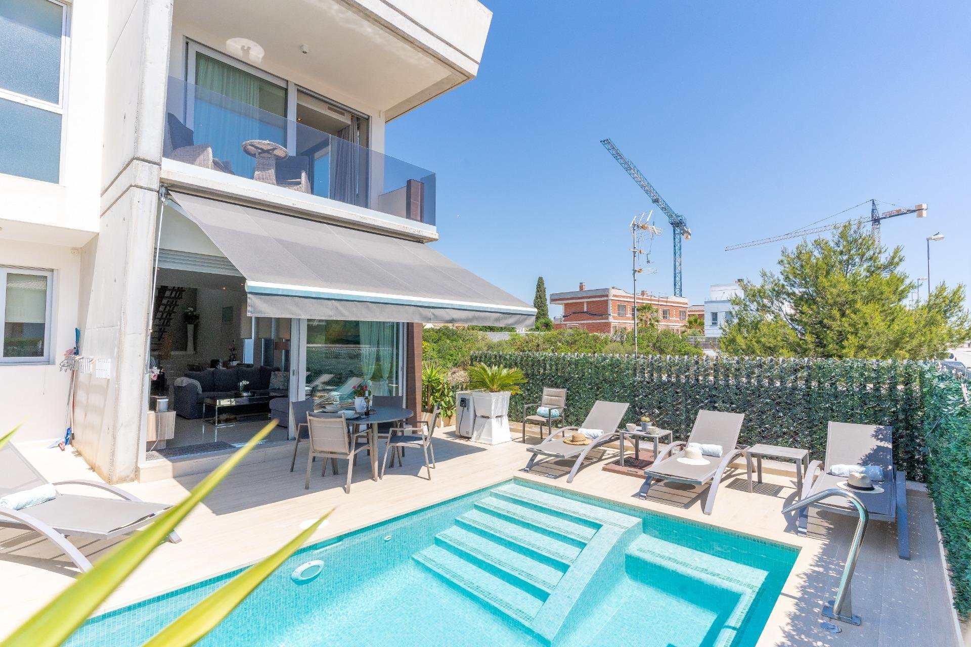 Herverkoop - Herenhuis -
Orihuela Costa - Lomas de Cabo Roig-Los Dolses