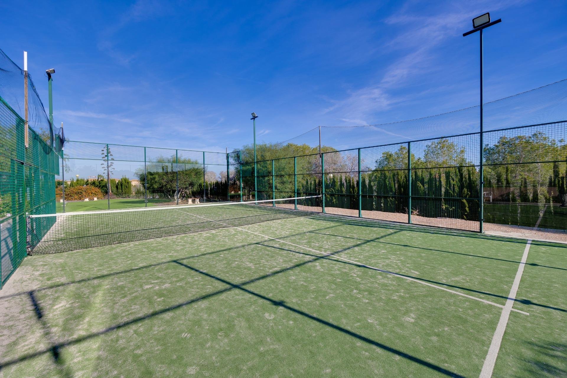 Herverkoop - Herenhuis -
Orihuela Costa - Los Altos