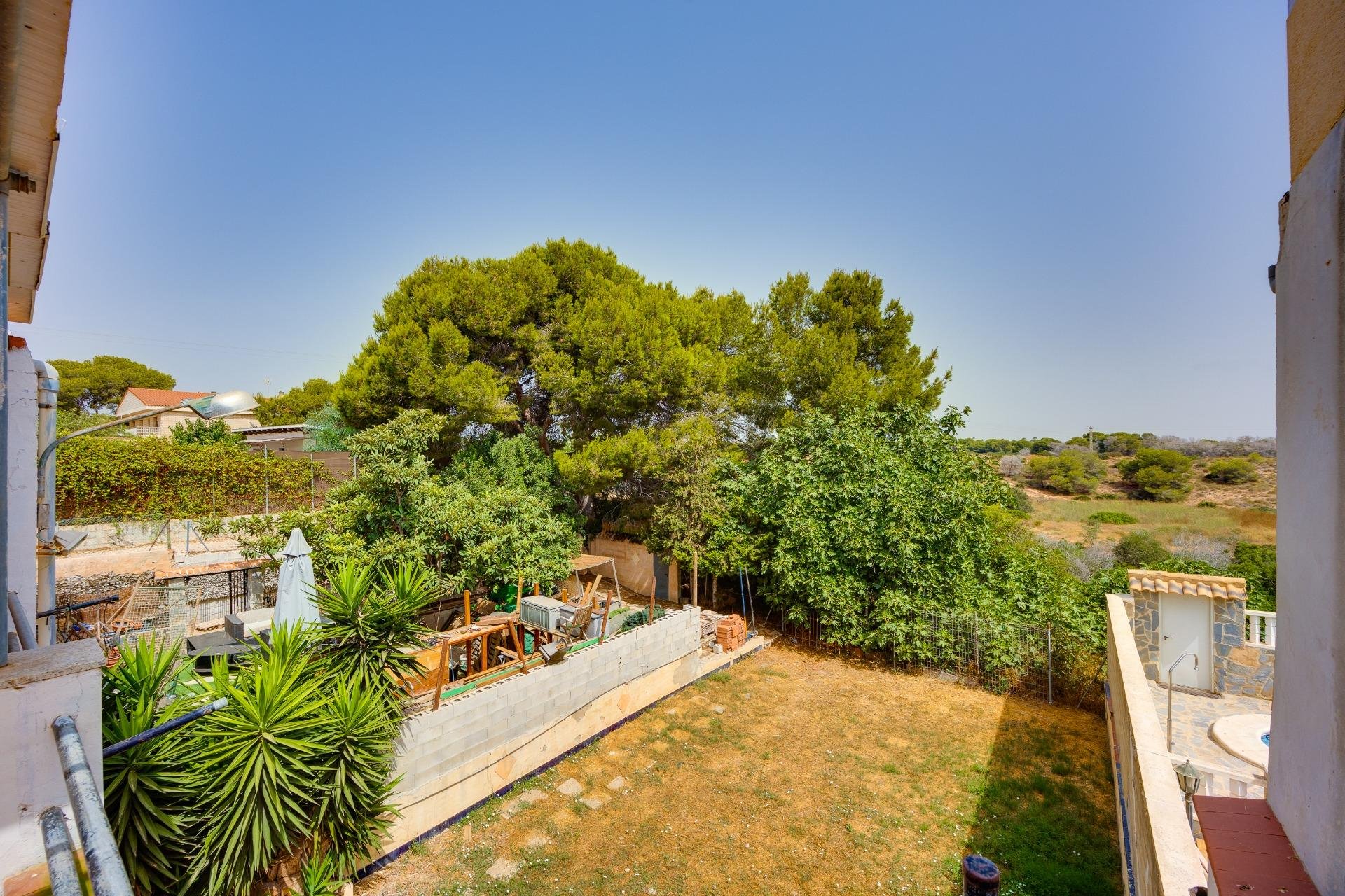 Herverkoop - Herenhuis -
Orihuela Costa - Montezenia